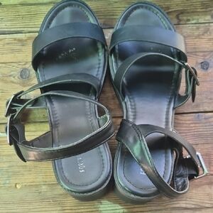 Forever 21 Women's Strappy Sandals